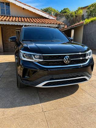 VOLKSWAGEN TAOS 1.4 250 TSI TOTAL FLEX HIGHLINE AUTOMÁTICO